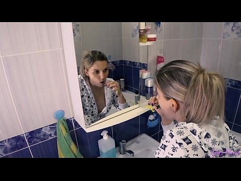 ❤️ Bidh Hack le òga ann am pajamas a’ crìochnachadh cum beòil ann an asal - letty black ❤  Pornografach  aig gd.pornoxlxx.ru
